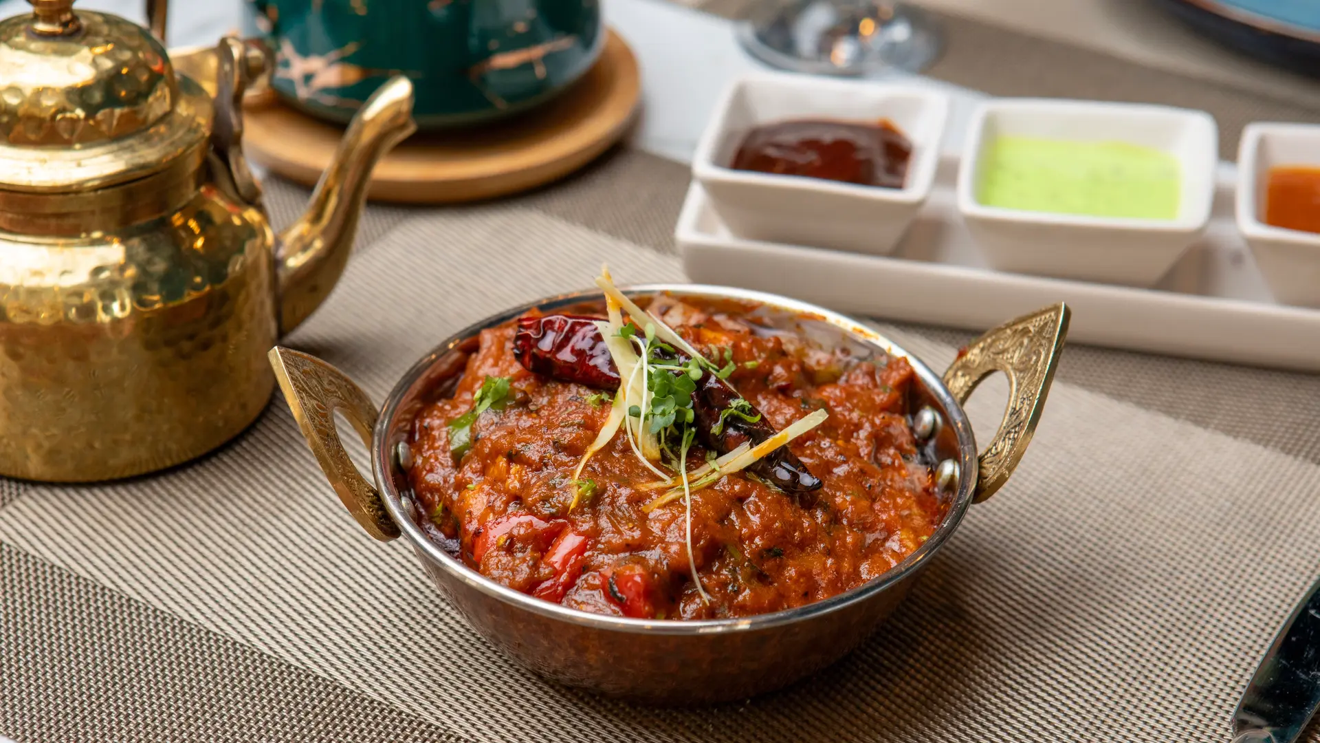 Looking for Halal Fine Dining in Slough? Why Raj Is Your Top Choice